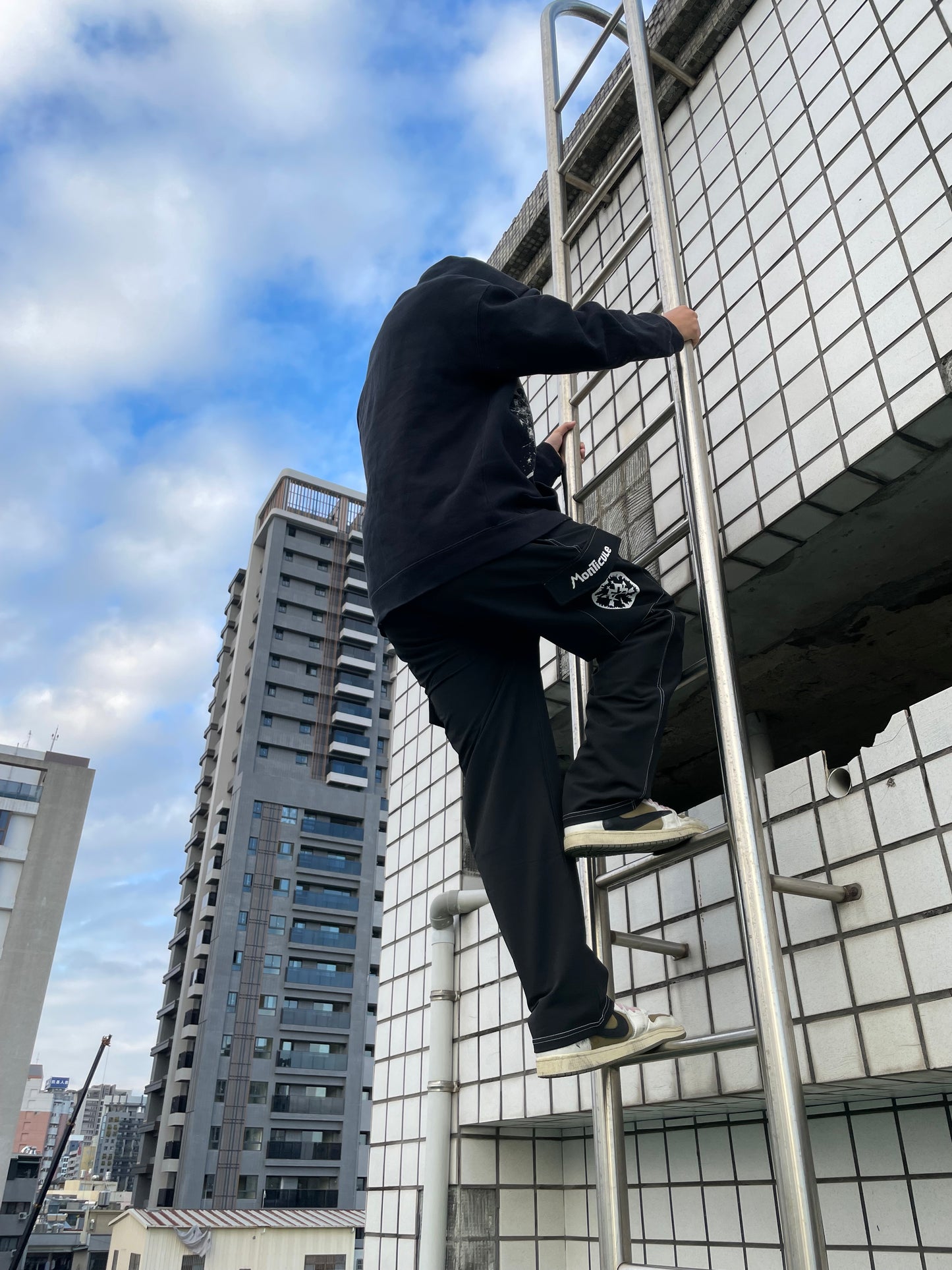 MONTICULE - OCEAN PARK CARGO PANTS V3 JEREMY MALOTT