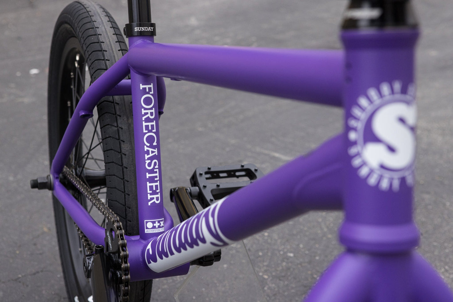 SUNDAY - 2025 FORECASTER BMX 20.75" GRAPE SODA