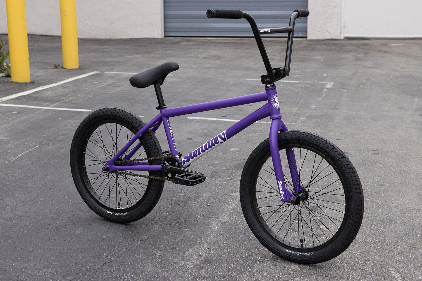 SUNDAY - 2025 FORECASTER BMX 20.75" GRAPE SODA