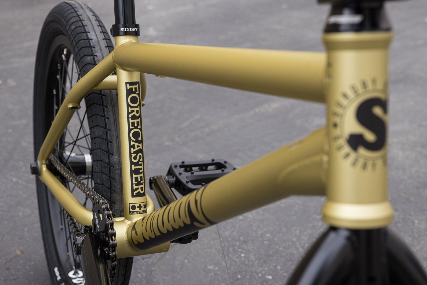 SUNDAY - 2025 FORECASTER BMX "BROC RAIFORD" 21" METALLIC GOLD