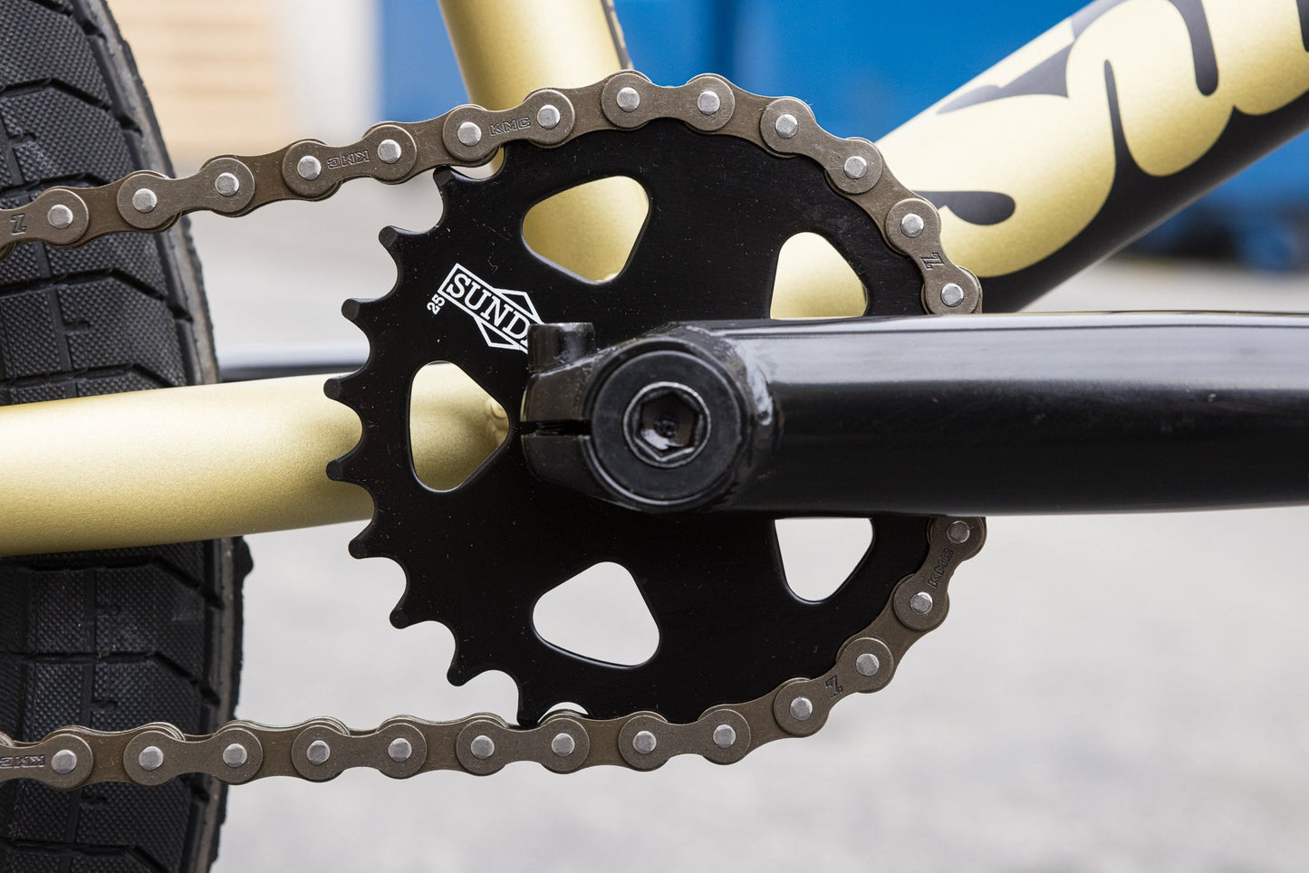 SUNDAY - 2025 FORECASTER BMX "BROC RAIFORD" 21" METALLIC GOLD