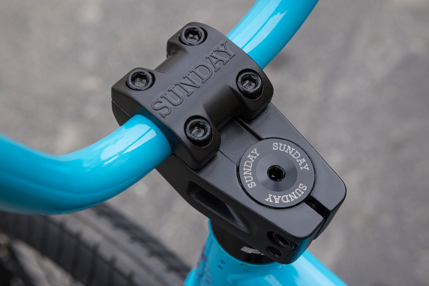 SUNDAY - 2025 FORECASTER BMX "AARON ROSS" 20.5" OCEAN BLUE