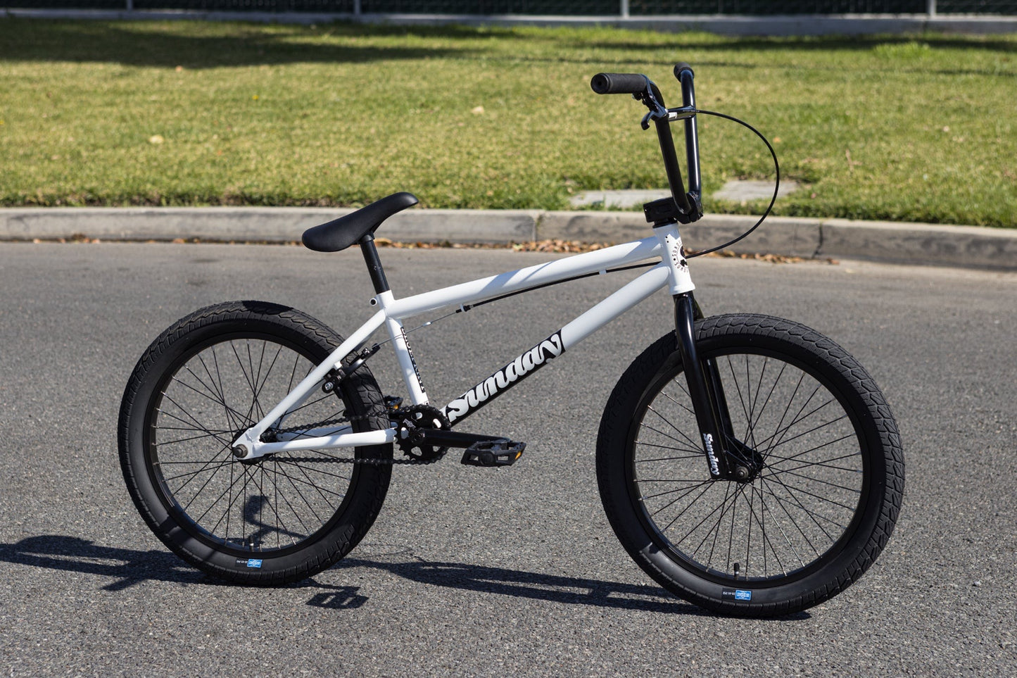 SUNDAY - 2025 BLUEPRINT 20.5" GLOSS WHITE