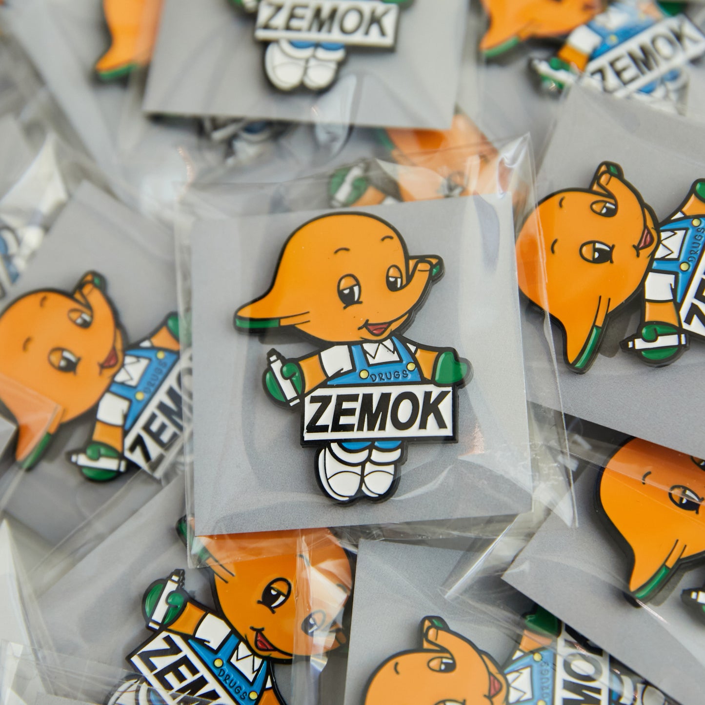 ZEMOK - SATO DRUGS PINS