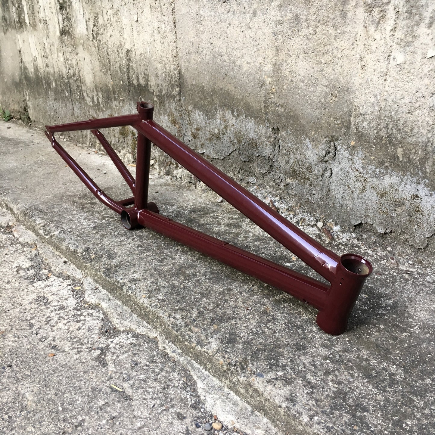 TERRIBLE ONE - RUBEN FRAME 20.75" BLACK/ MAROON