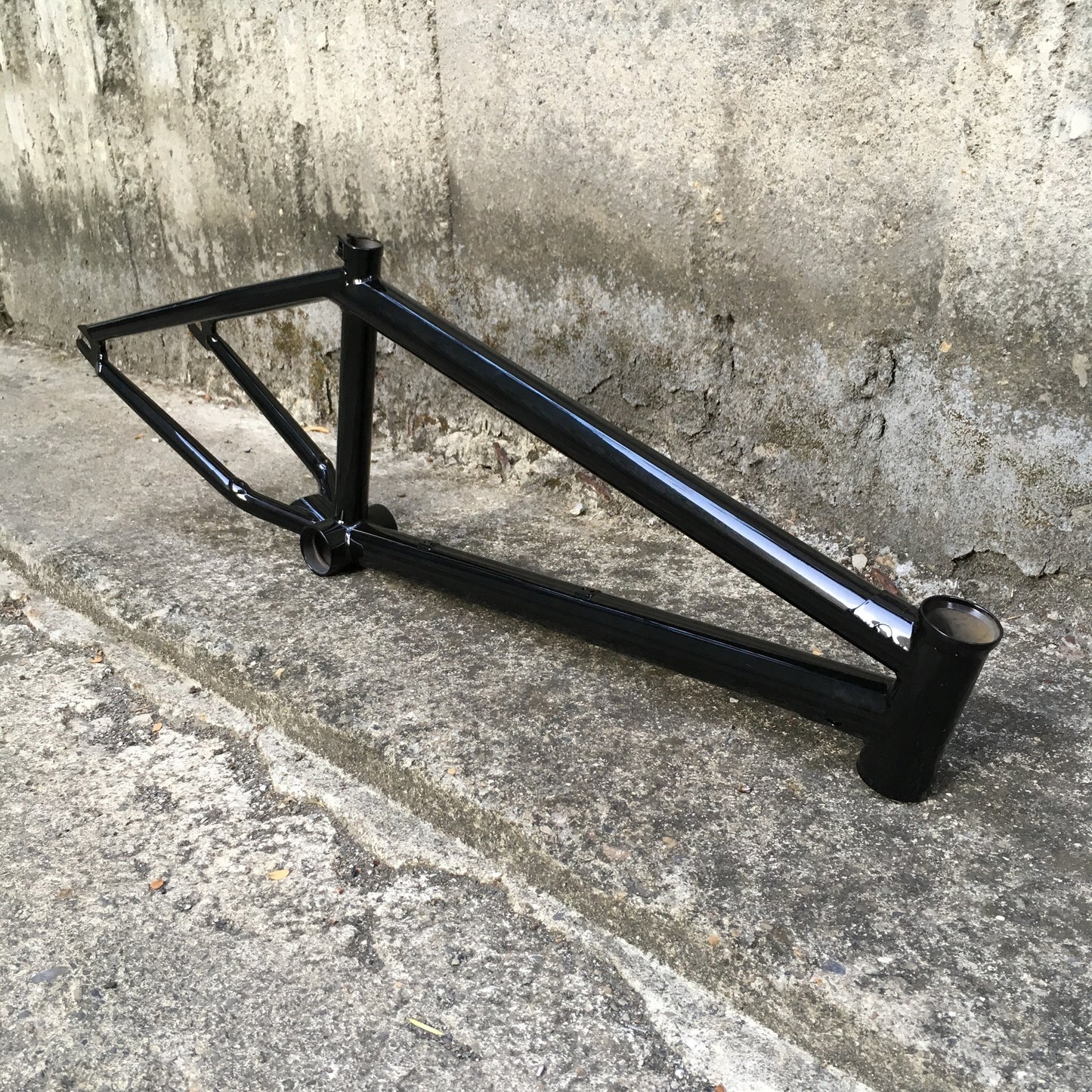 TERRIBLE ONE - "SKAPEGOAT" FRAME BLACK/GREEN GREY