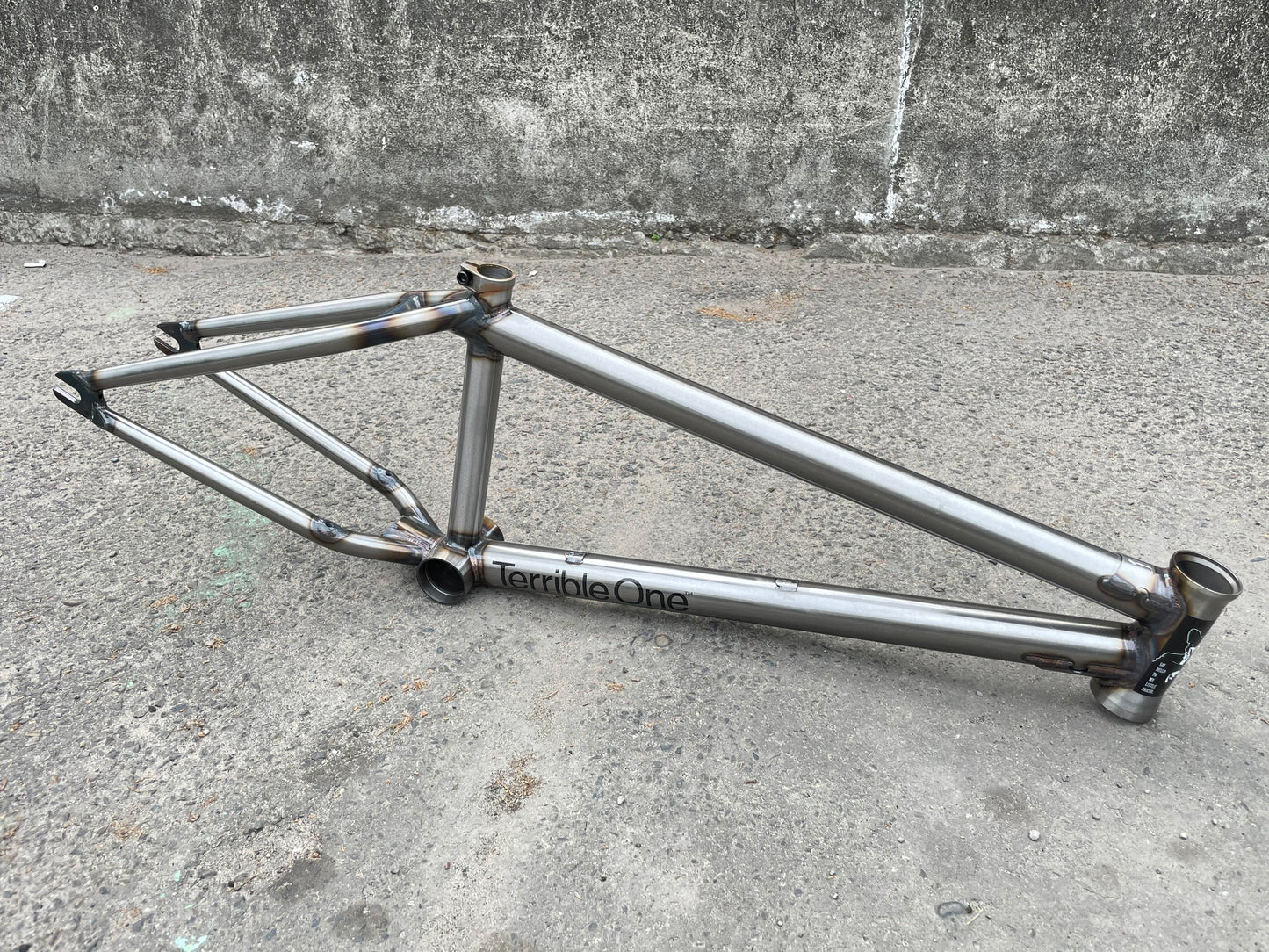 TERRIBLE ONE - "SKAPEGOAT" FRAME BLACK/GREEN GREY