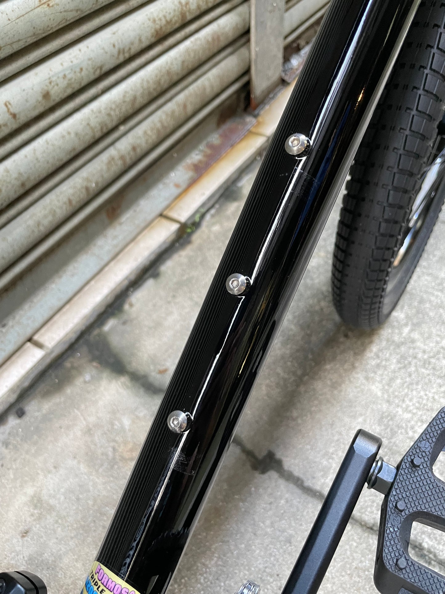 KYOOT - ROLLY POLLY COMPLETE BIKE GLOSS BLACK