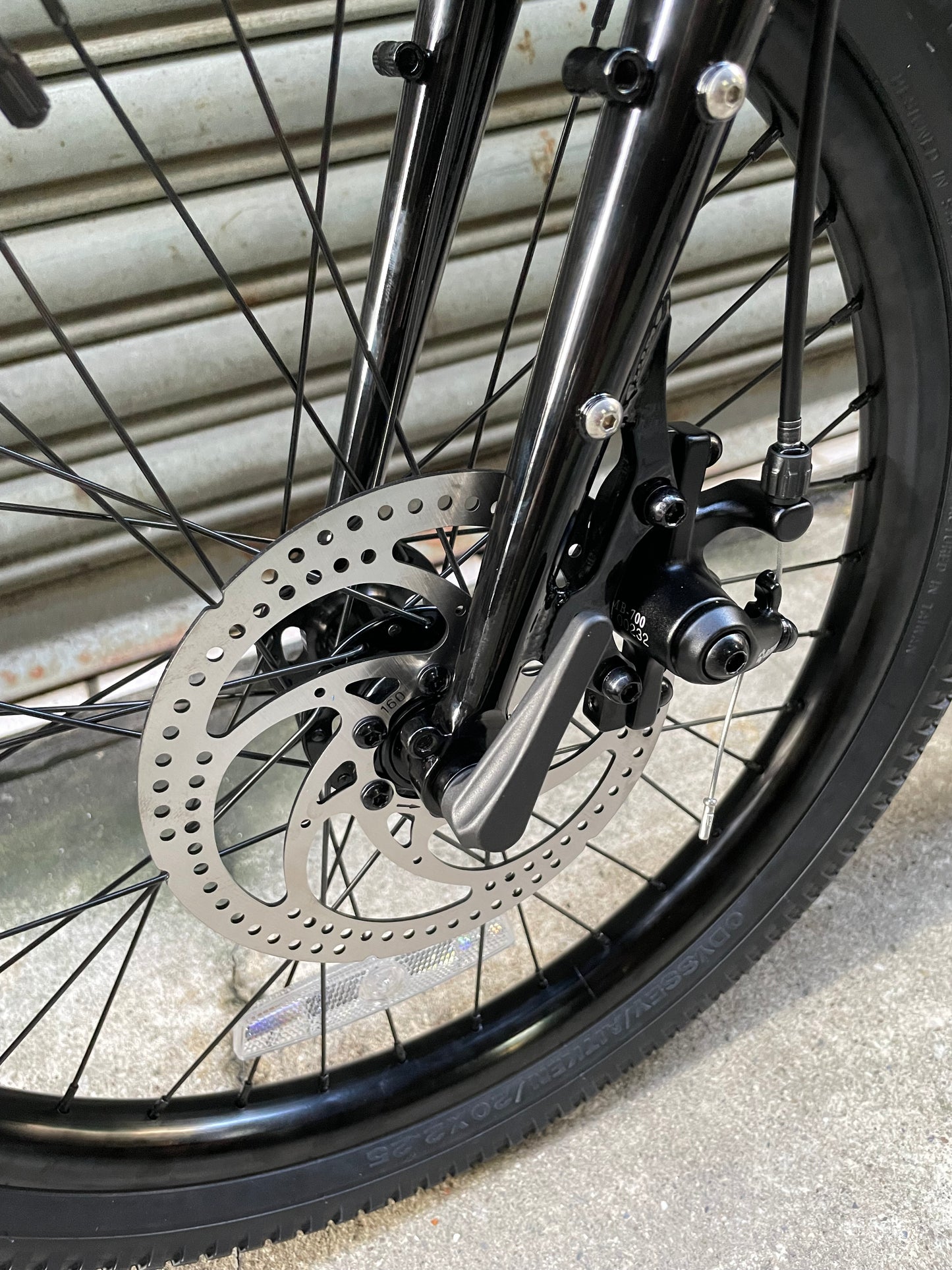 KYOOT - ROLLY POLLY COMPLETE BIKE GLOSS BLACK