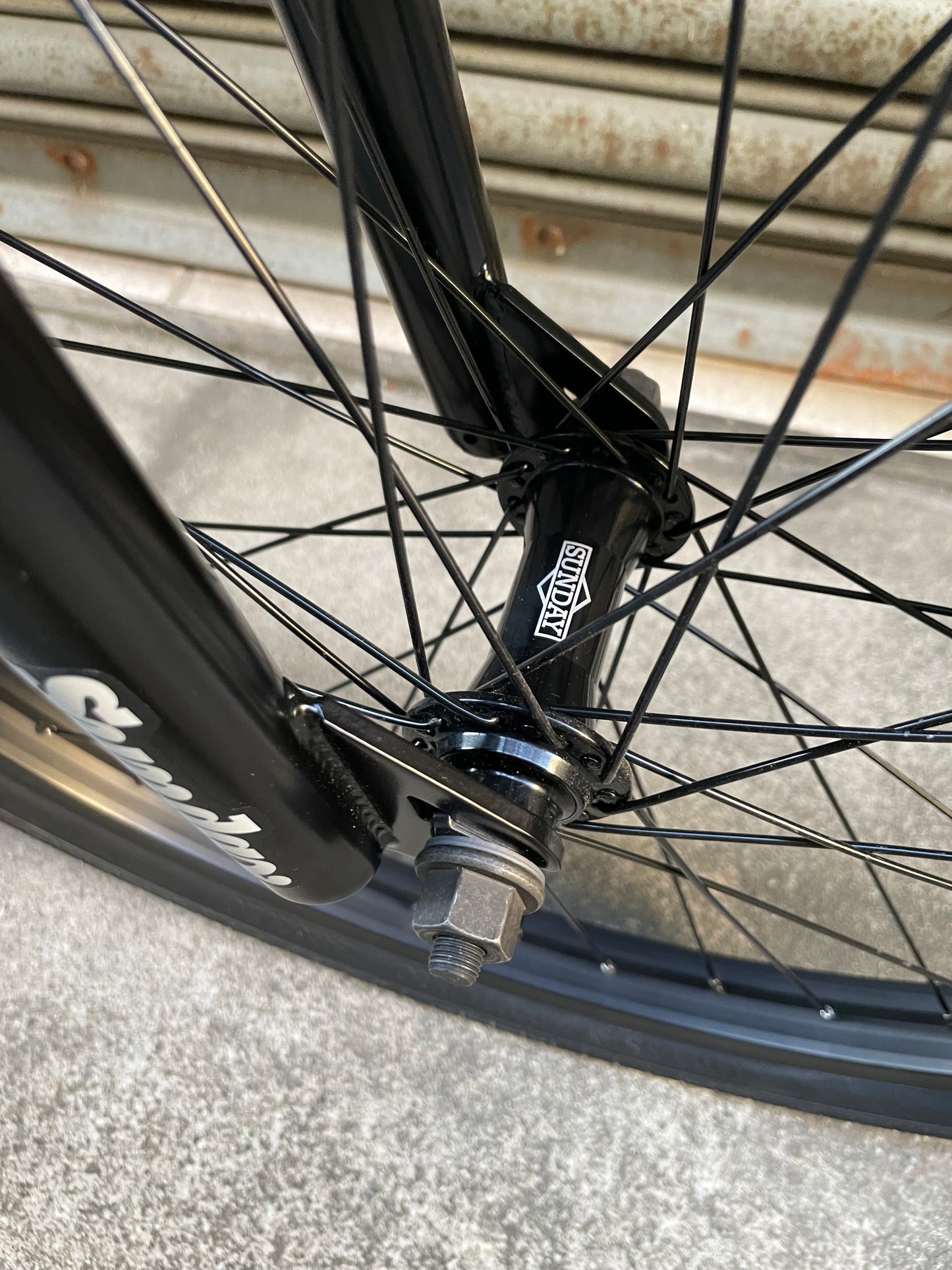 SUNDAY - 2025 MODEL C 24" BMX MATTE BATTLESHIP