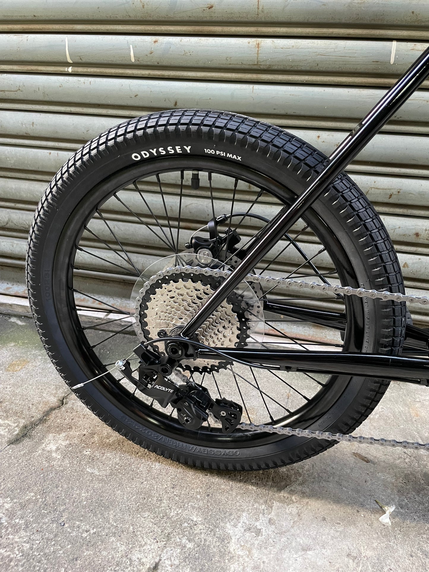 KYOOT - ROLLY POLLY COMPLETE BIKE GLOSS BLACK