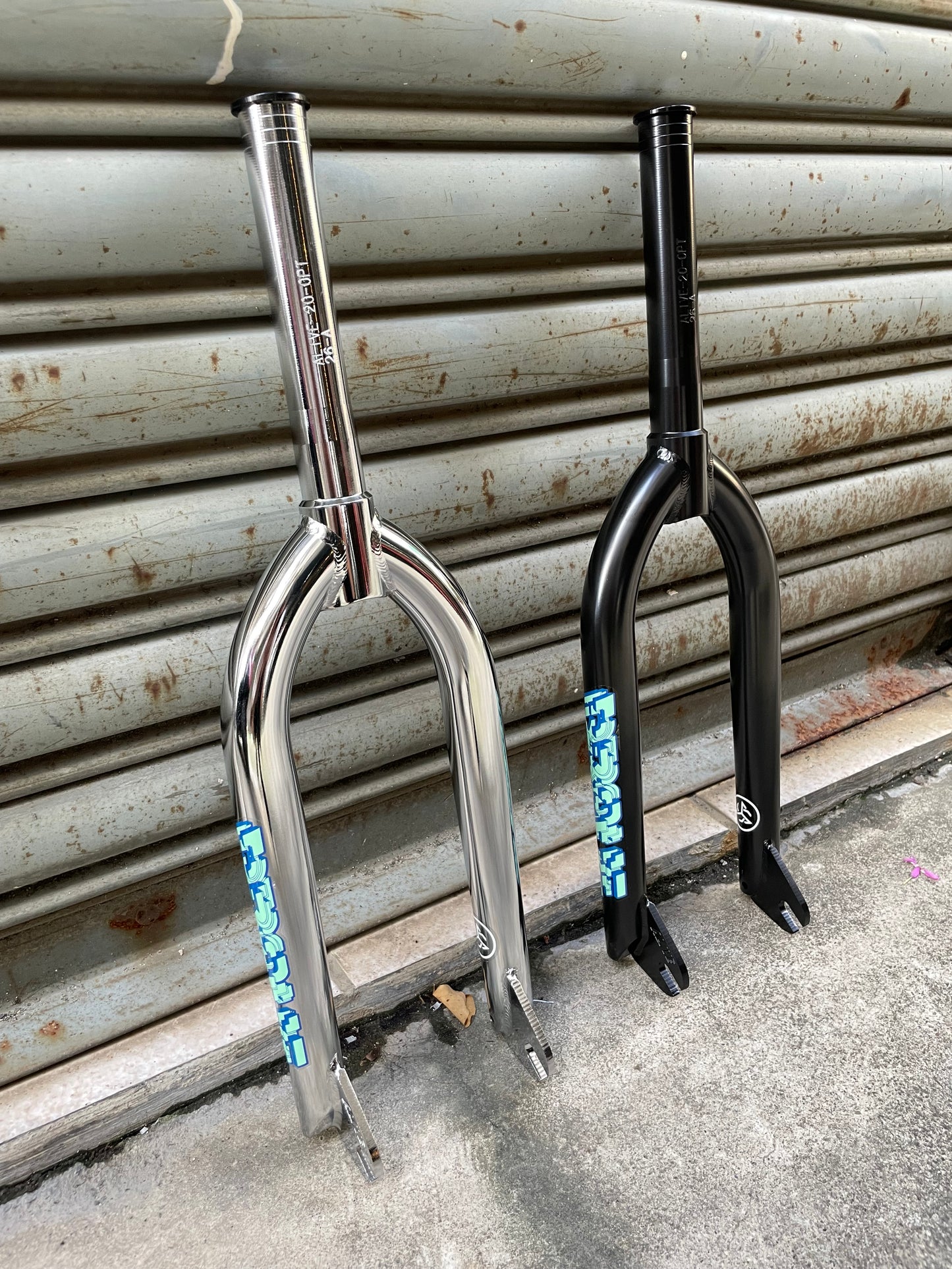 ALIVE INDUSTRY - BRAVE FORK 28MM
