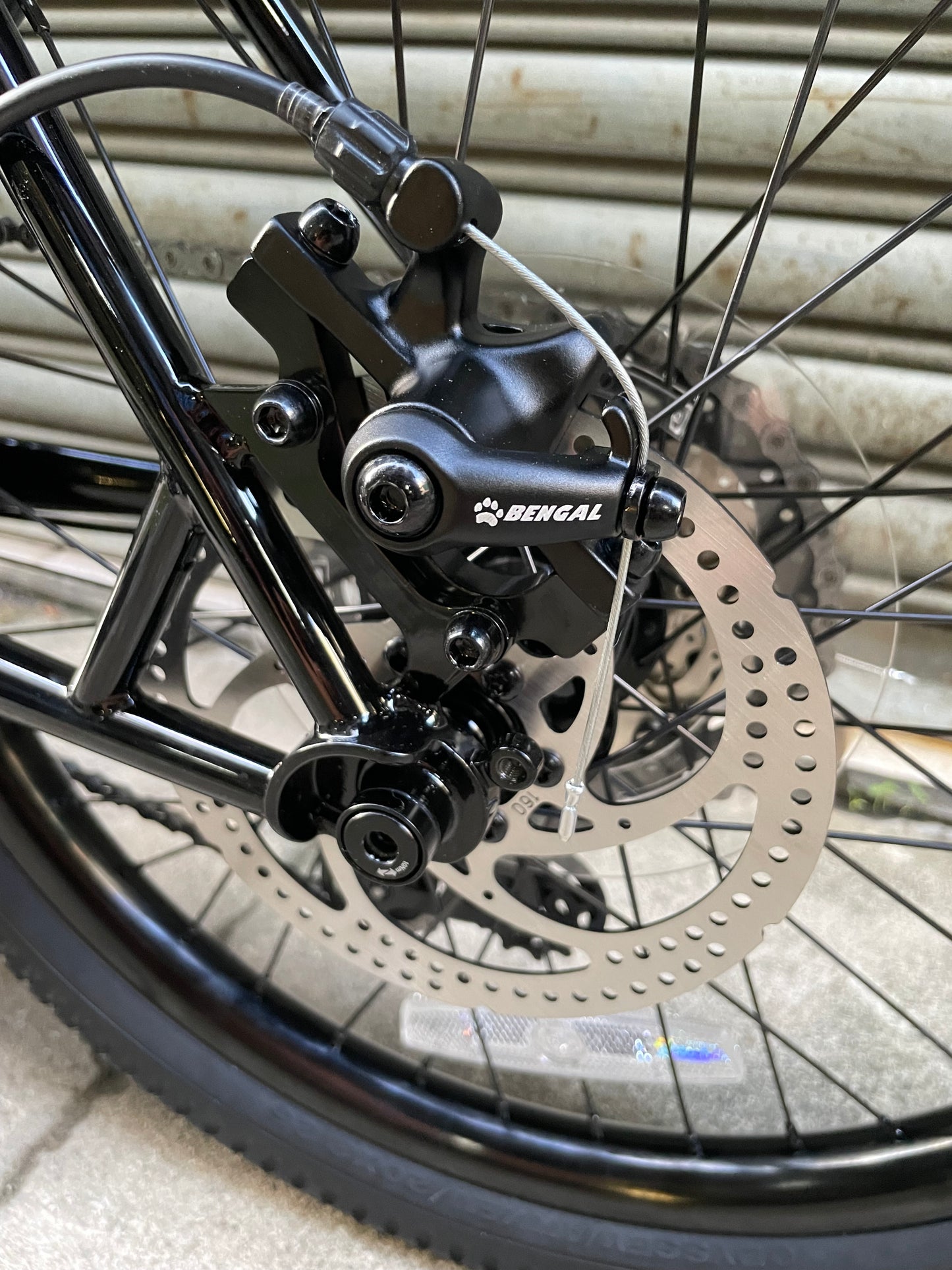 KYOOT - ROLLY POLLY COMPLETE BIKE GLOSS BLACK