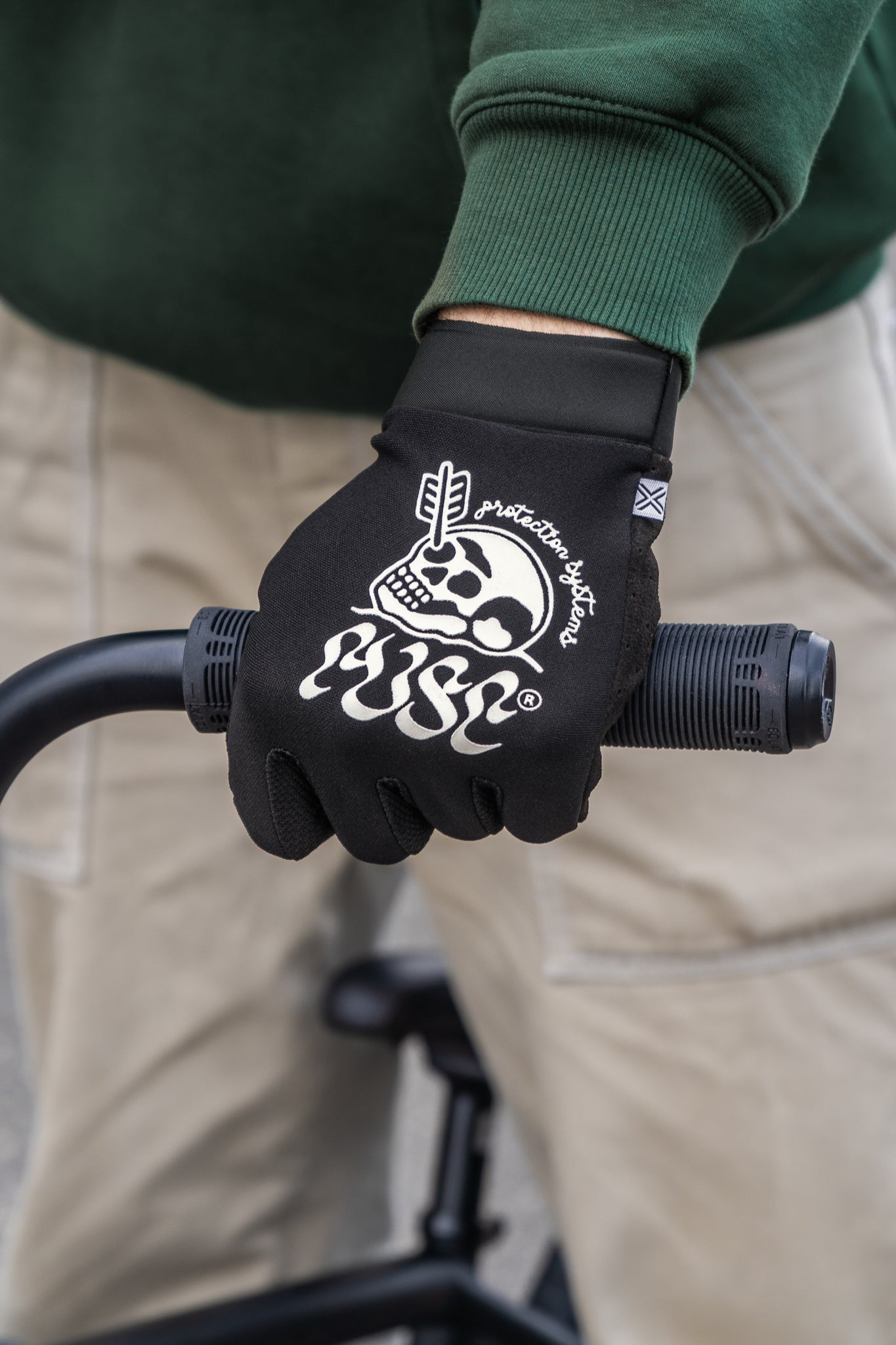 FUSE - OMEGA EYE SHOT GLOVES