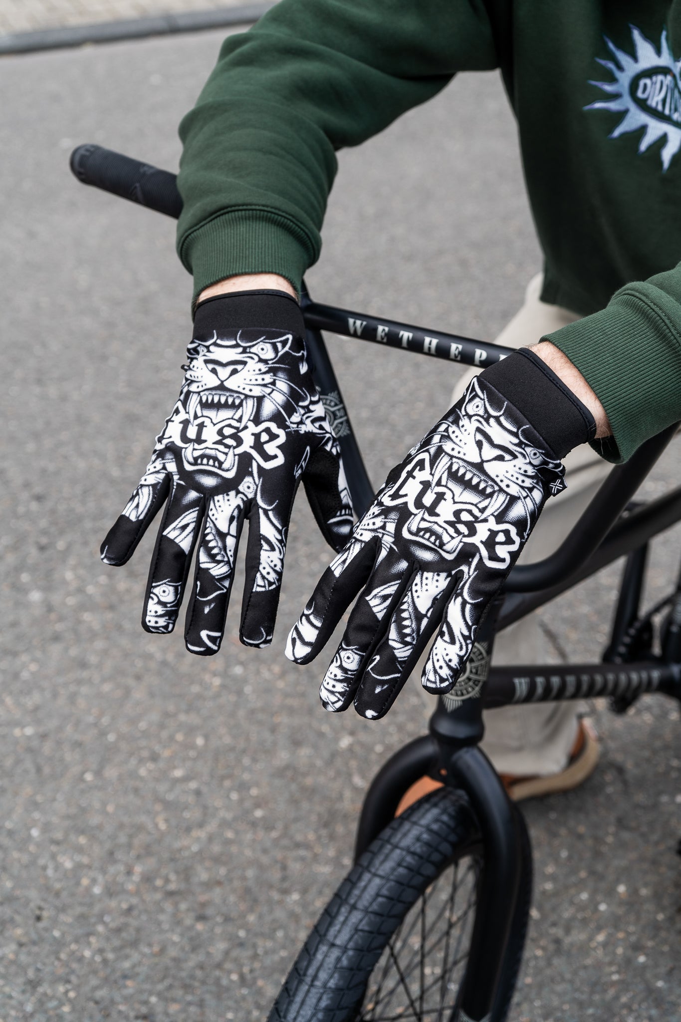 FUSE - ALPHA JAGUAR GLOVES