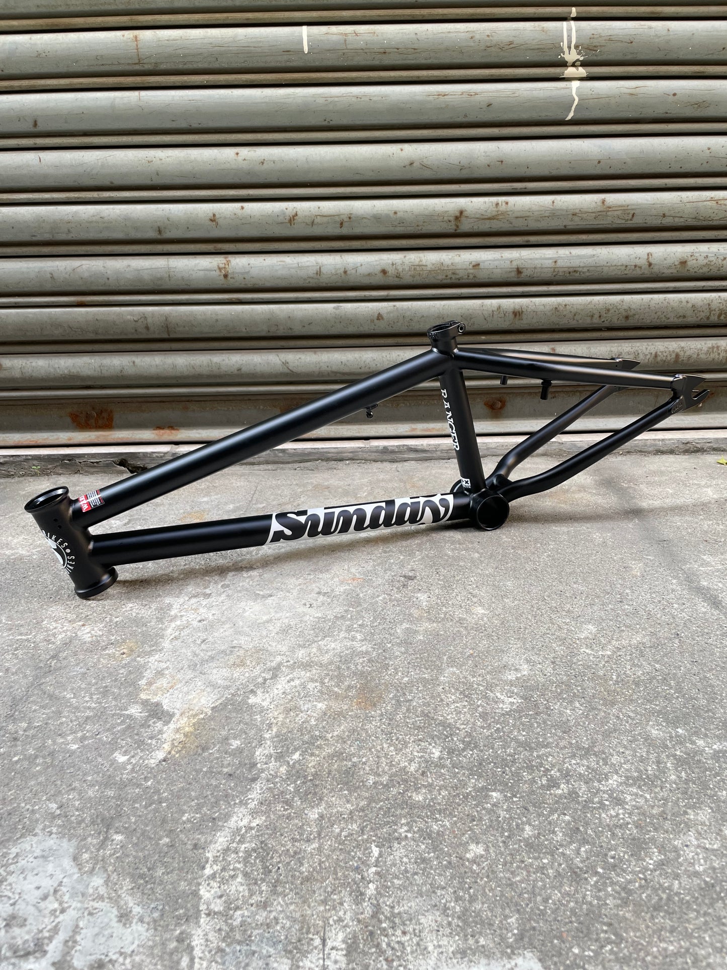 SUNDAY - RANGER 18" BLACK