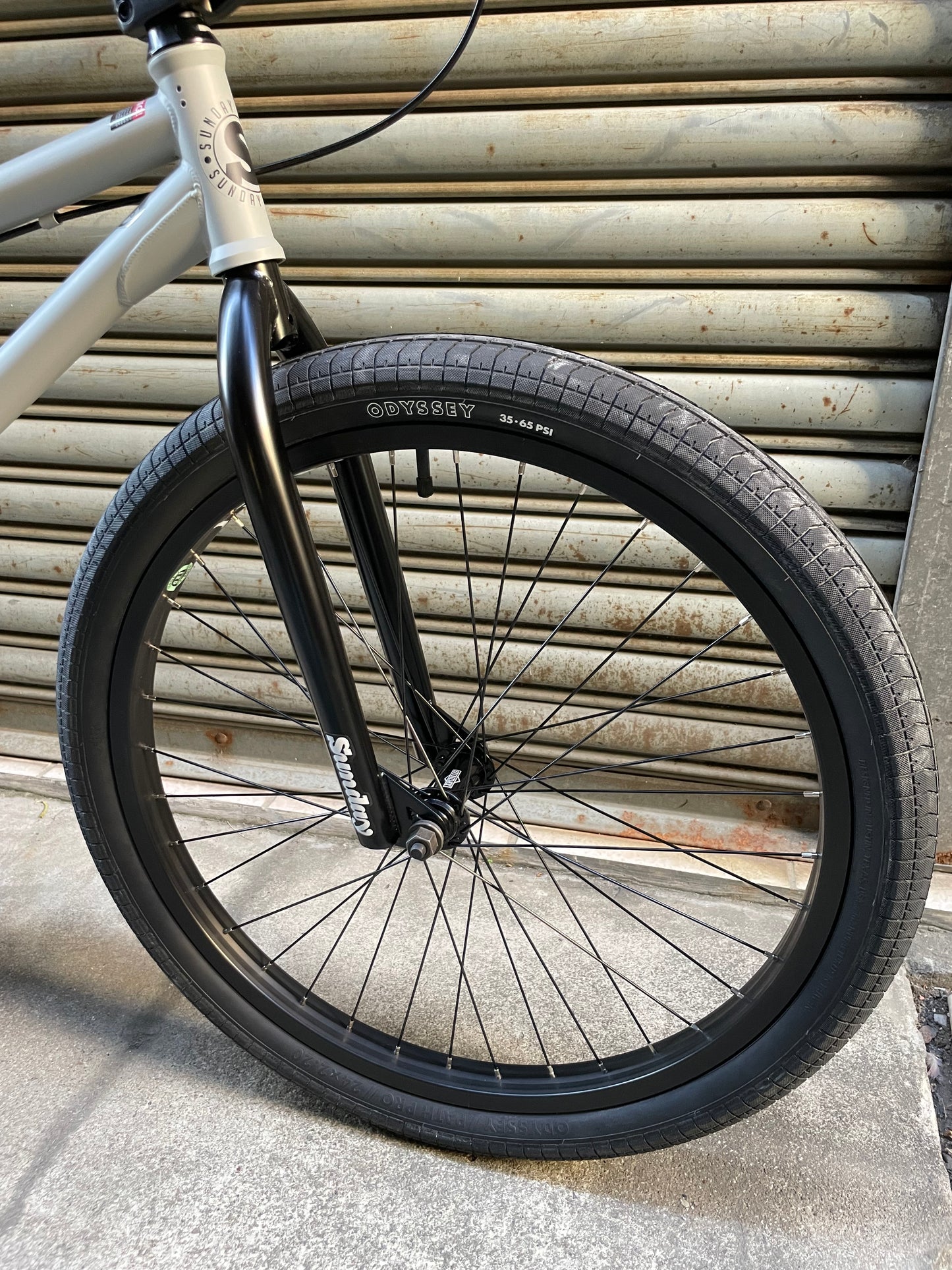 SUNDAY - 2025 MODEL C 24" BMX MATTE BATTLESHIP