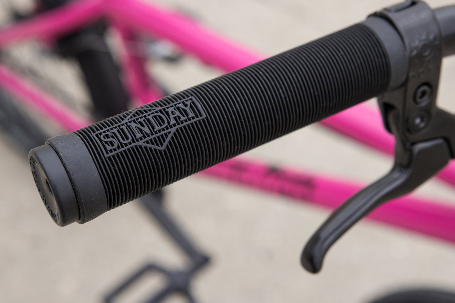 SUNDAY - 2025 PRIMER 20.5" SURF PINK