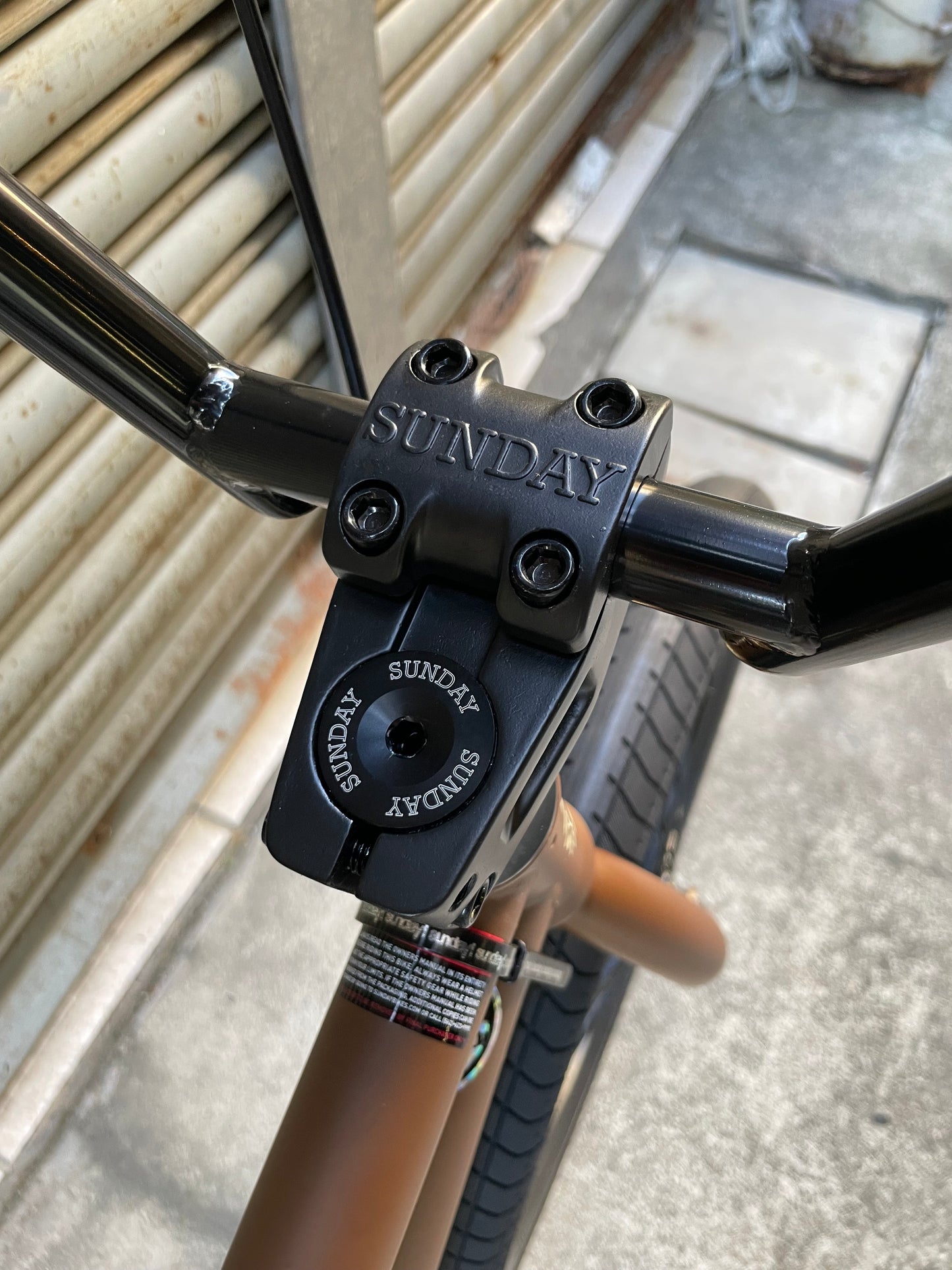 SUNDAY - 2025 EX 20.75" BMX MATTE BROWN JULIAN ARTEAGA 簽名款