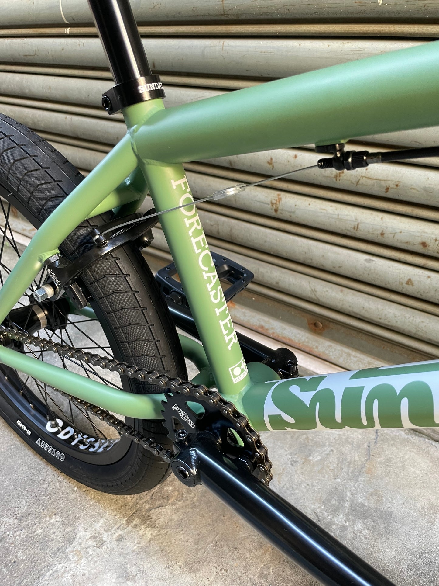 SUNDAY - 2025 FORECASTER BMX 20.75" MATT SAGE GREEN BRETT SILVA 簽名款