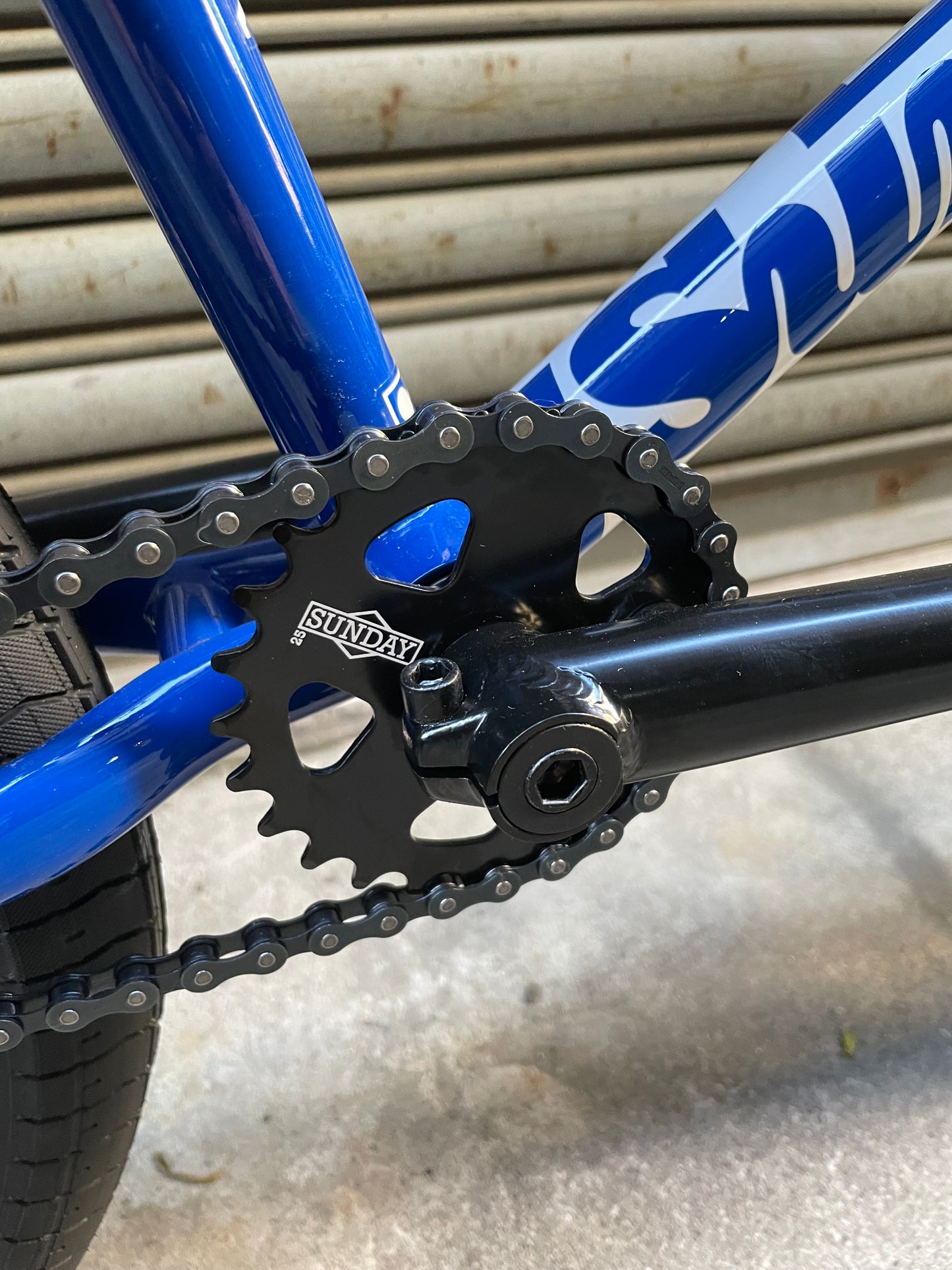 SUNDAY - 2025 PRIMER 20" GLOSS SUNDAY BLUE