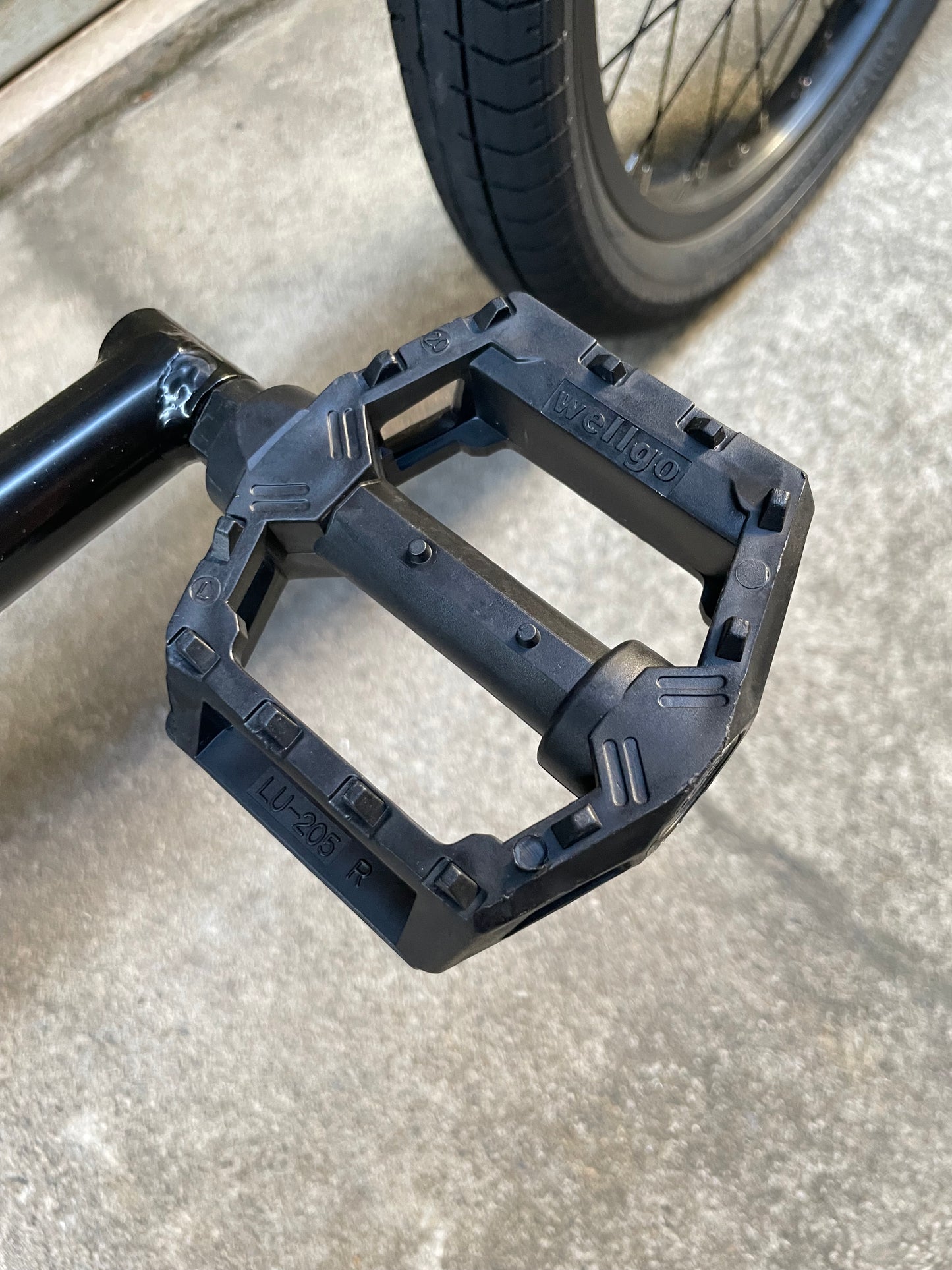 SUNDAY - 2025 PRIMER 20" GLOSS SUNDAY BLUE