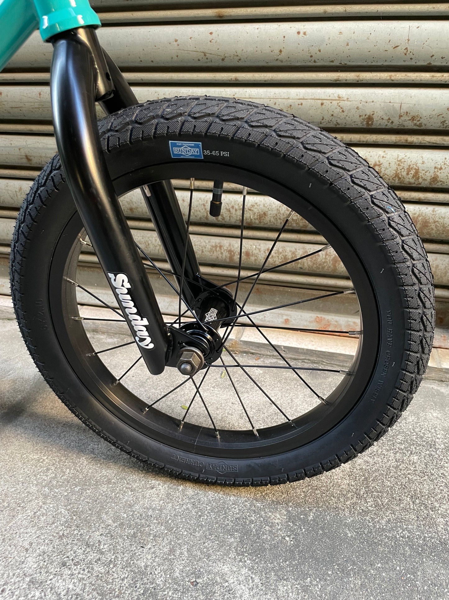 SUNDAY - 2025 PRIMER 16" GLOSS TURQUOISE