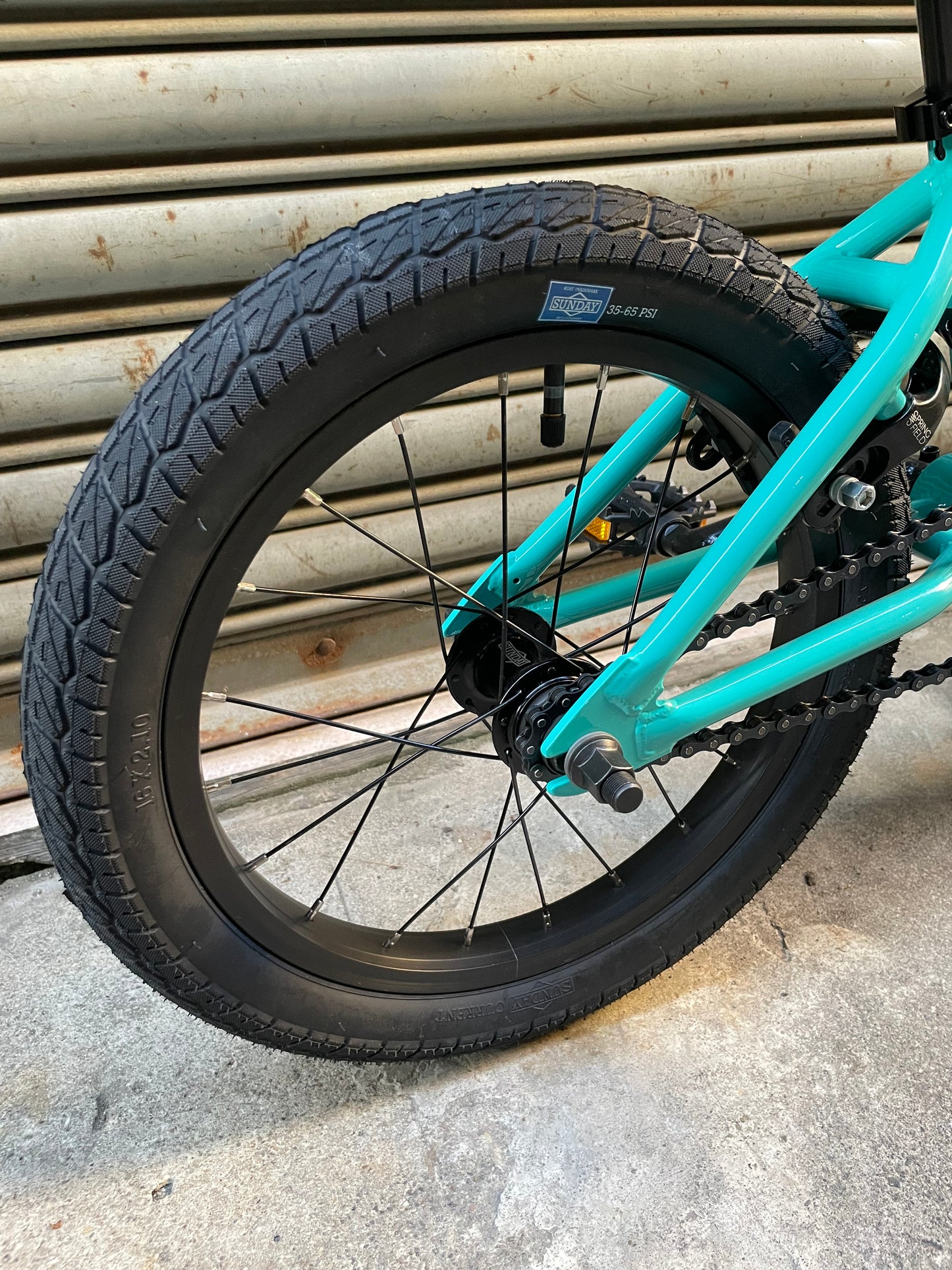 SUNDAY - 2025 PRIMER 16" GLOSS TURQUOISE