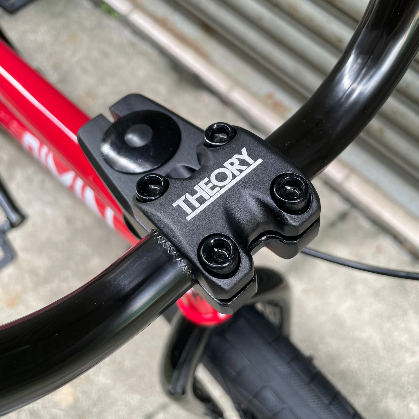 RIXIN BIKES - LOCAL 20.25" RED