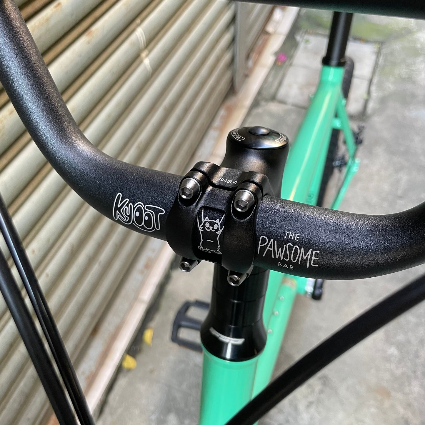 KYOOT - ROLLY POLLY COMPLETE BIKE ICE MATCHA