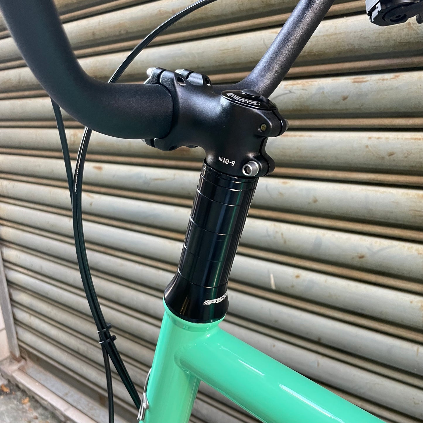 KYOOT - ROLLY POLLY COMPLETE BIKE ICE MATCHA