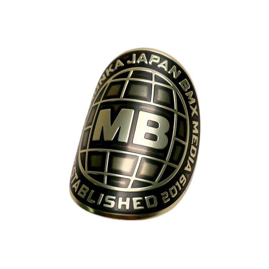 MOTO-BUNKA - GLOBE HEAD BADGE BRASS