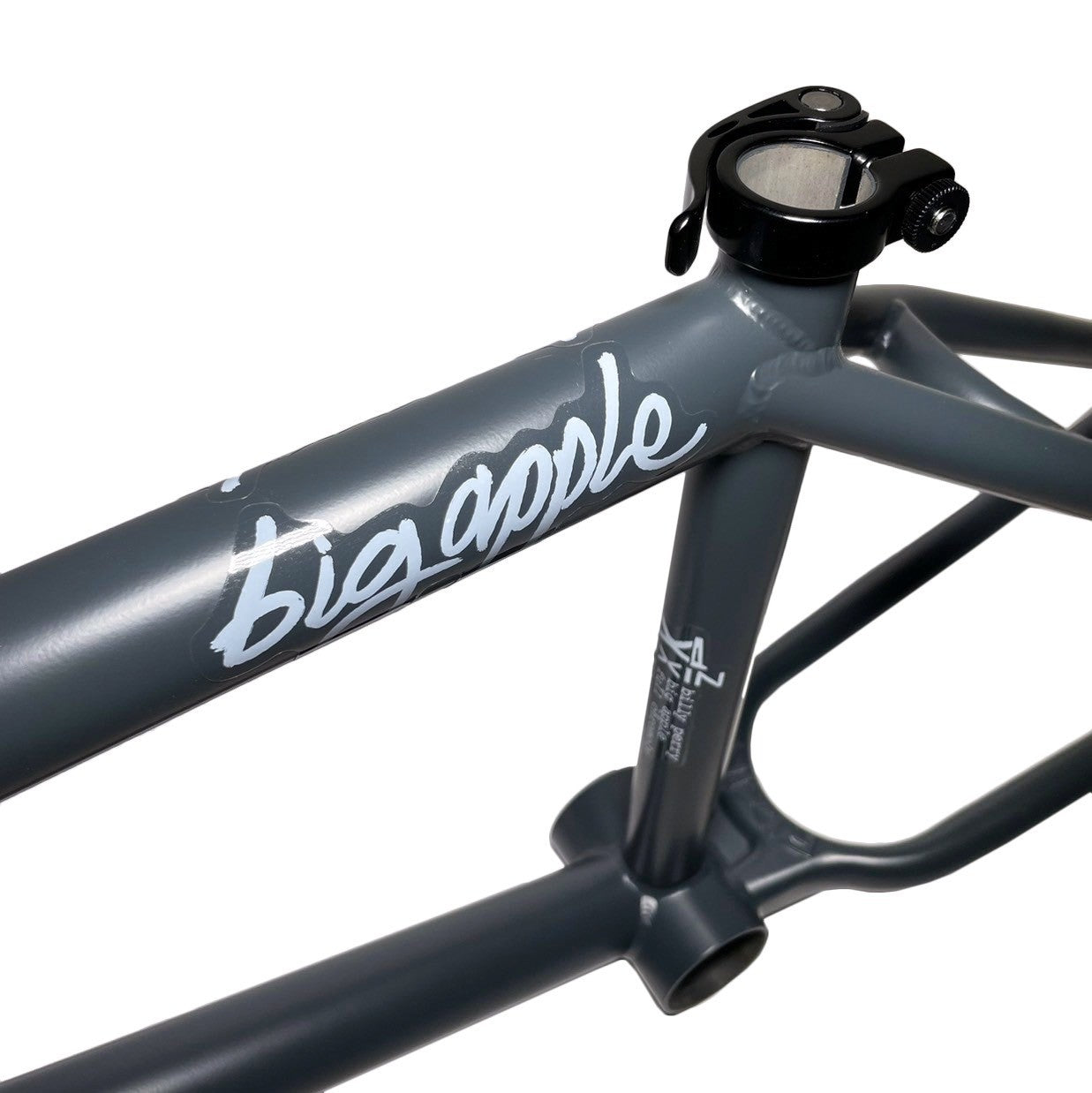 RIXIN - "BIG APPLE" FRAME BLACKBIRD BILLY PERRY SIGNATURE