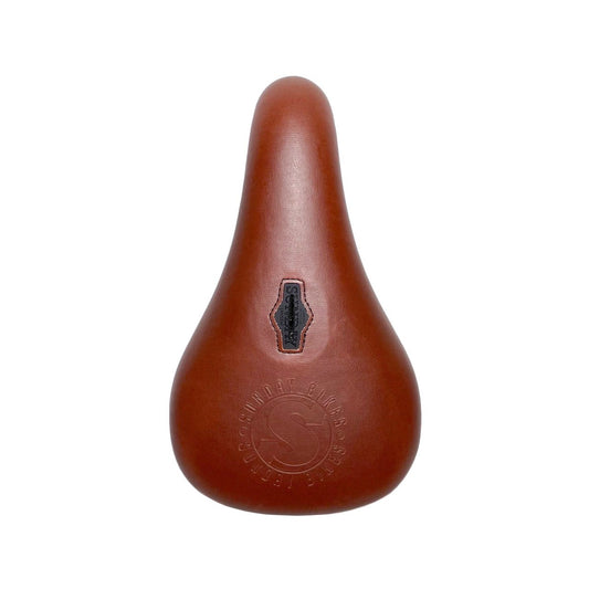 SUNDAY -BADGE PIVOTAL SEAT BROWN