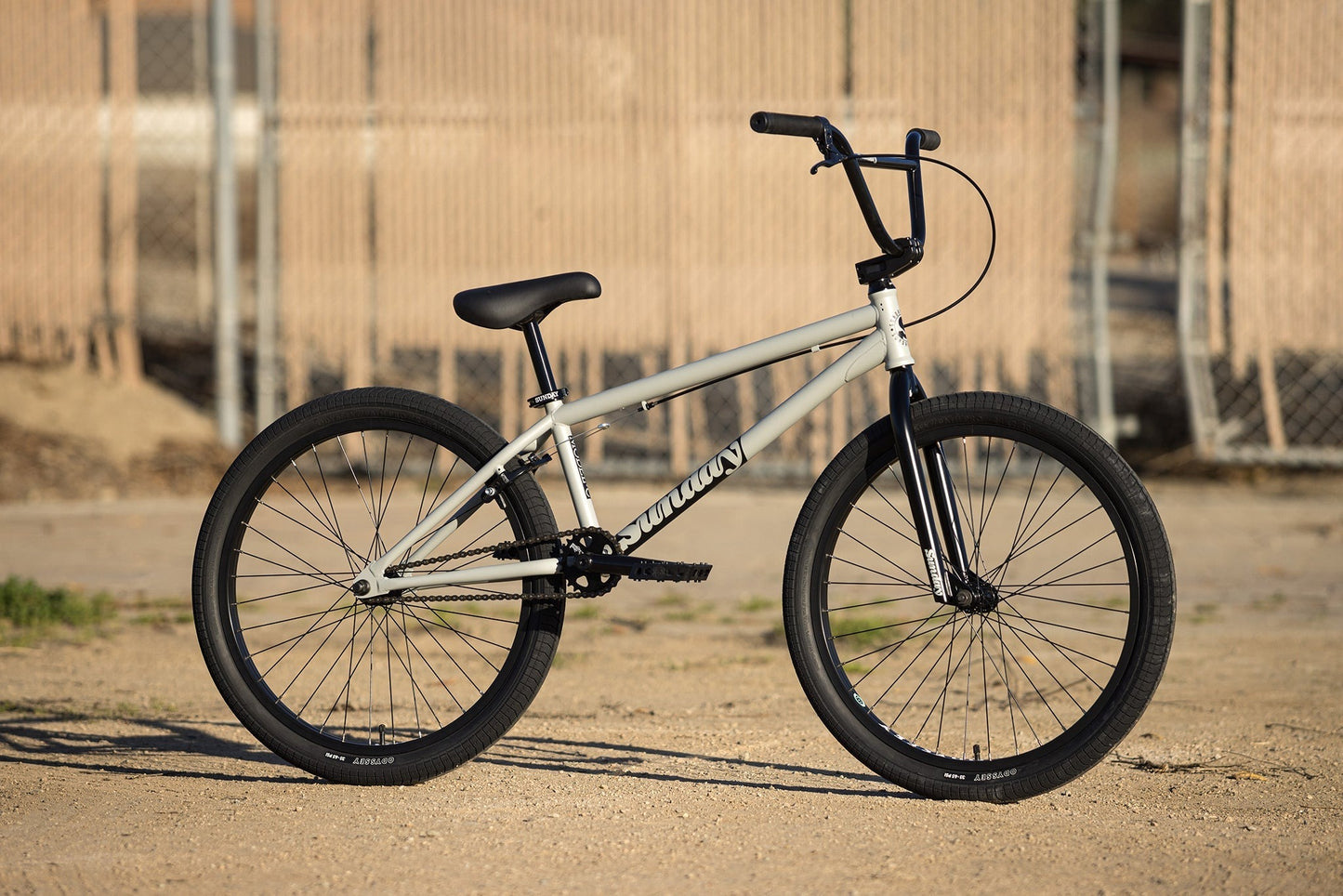 SUNDAY - 2025 MODEL C 24" BMX MATTE BATTLESHIP