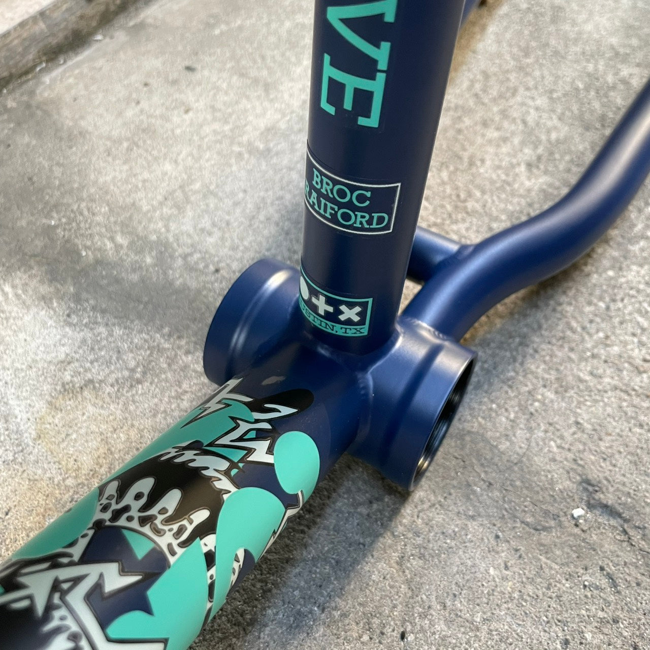 SUNDAY - DARKWAVE FRAME MIDNIGHT BLUE