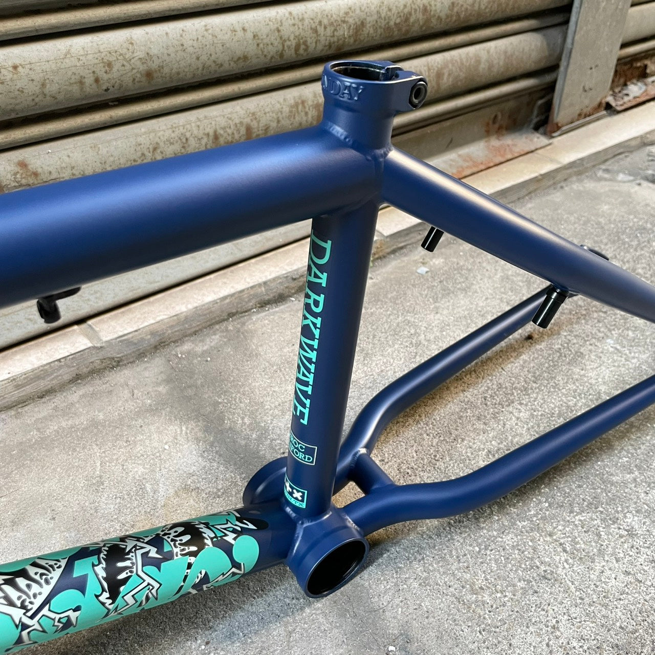 SUNDAY - DARKWAVE FRAME MIDNIGHT BLUE