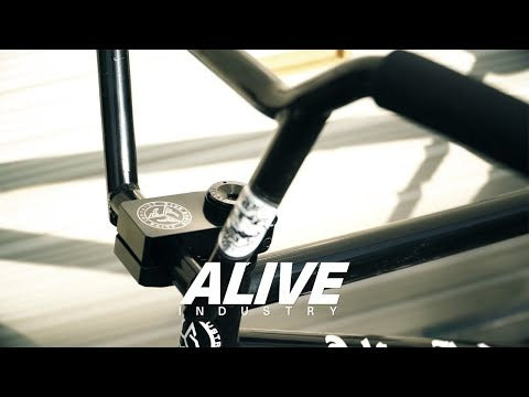 ALIVE INDUSTRY - " TG2000" 4PC BARS 8.5" BLACK/CHROME